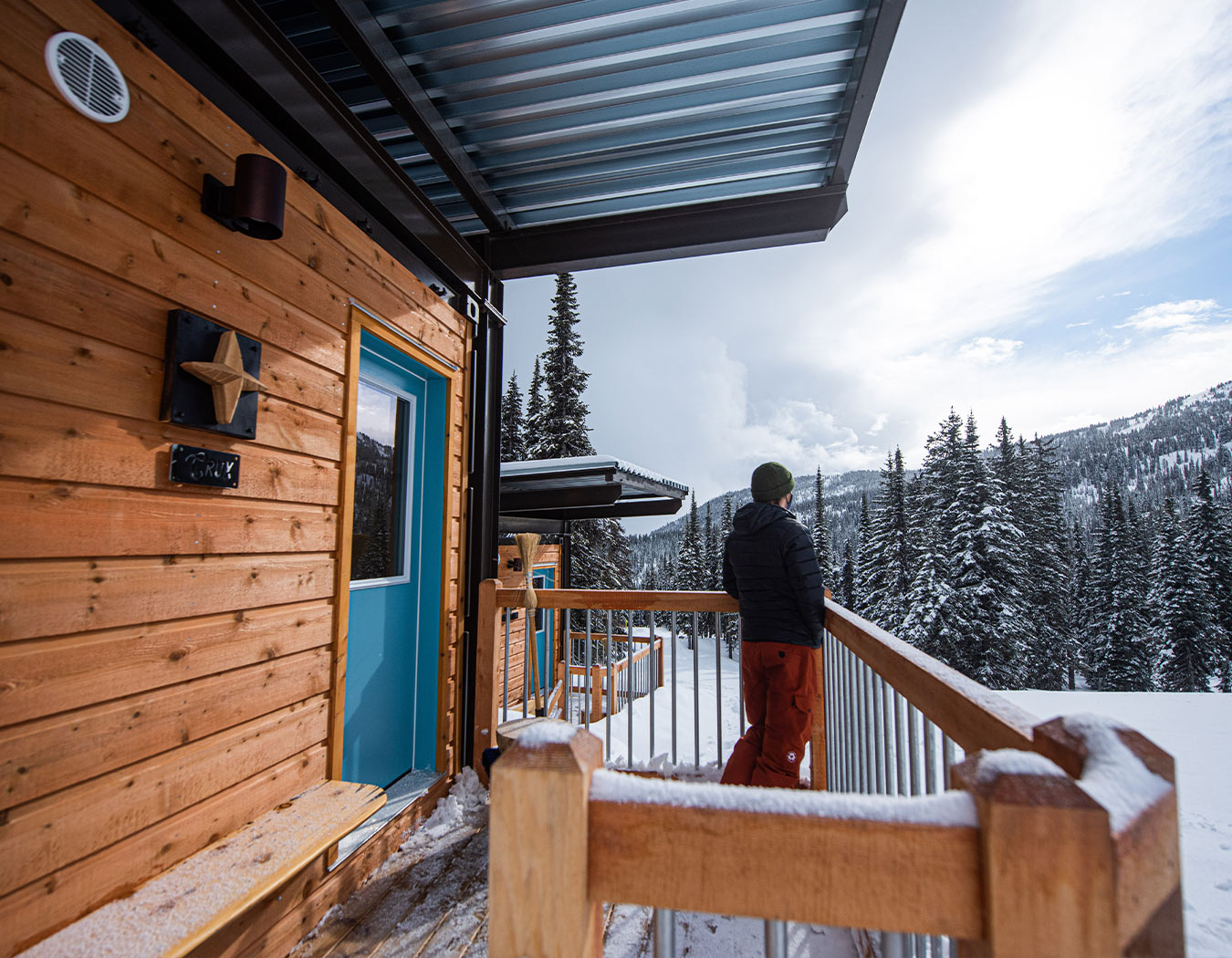 Constella Cabin Yoga Retreat - RED Mountain Resort